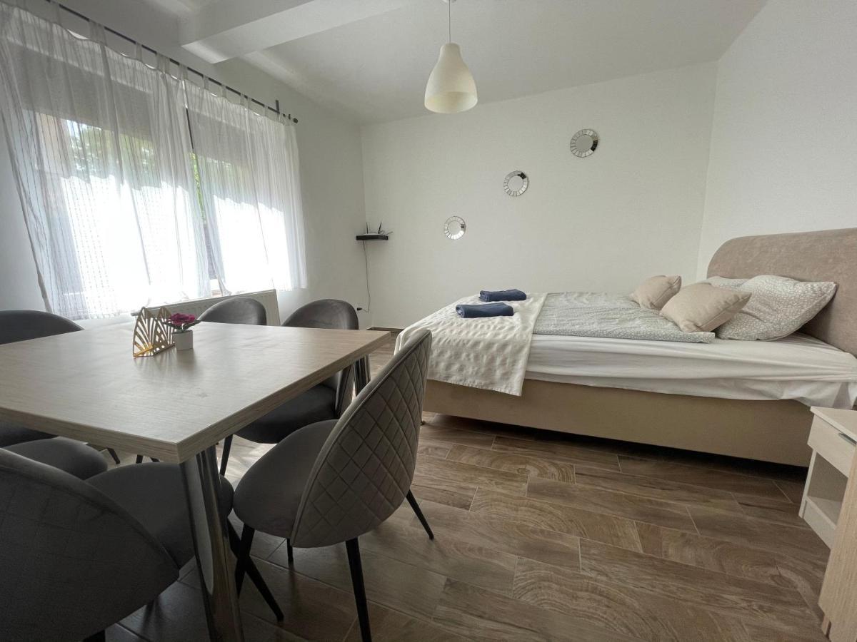 Smeraldo Apartmanok Siofok Dış mekan fotoğraf