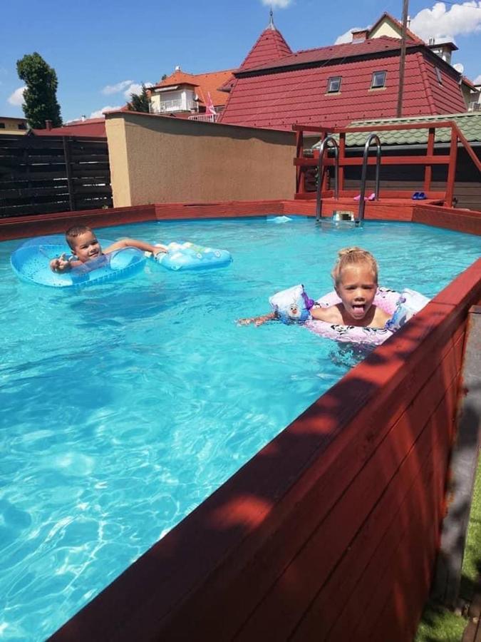 Smeraldo Apartmanok Siofok Dış mekan fotoğraf